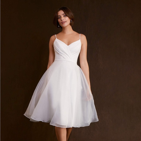Azazie Dresses & Skirts - Azazie Ardea Wedding Dress